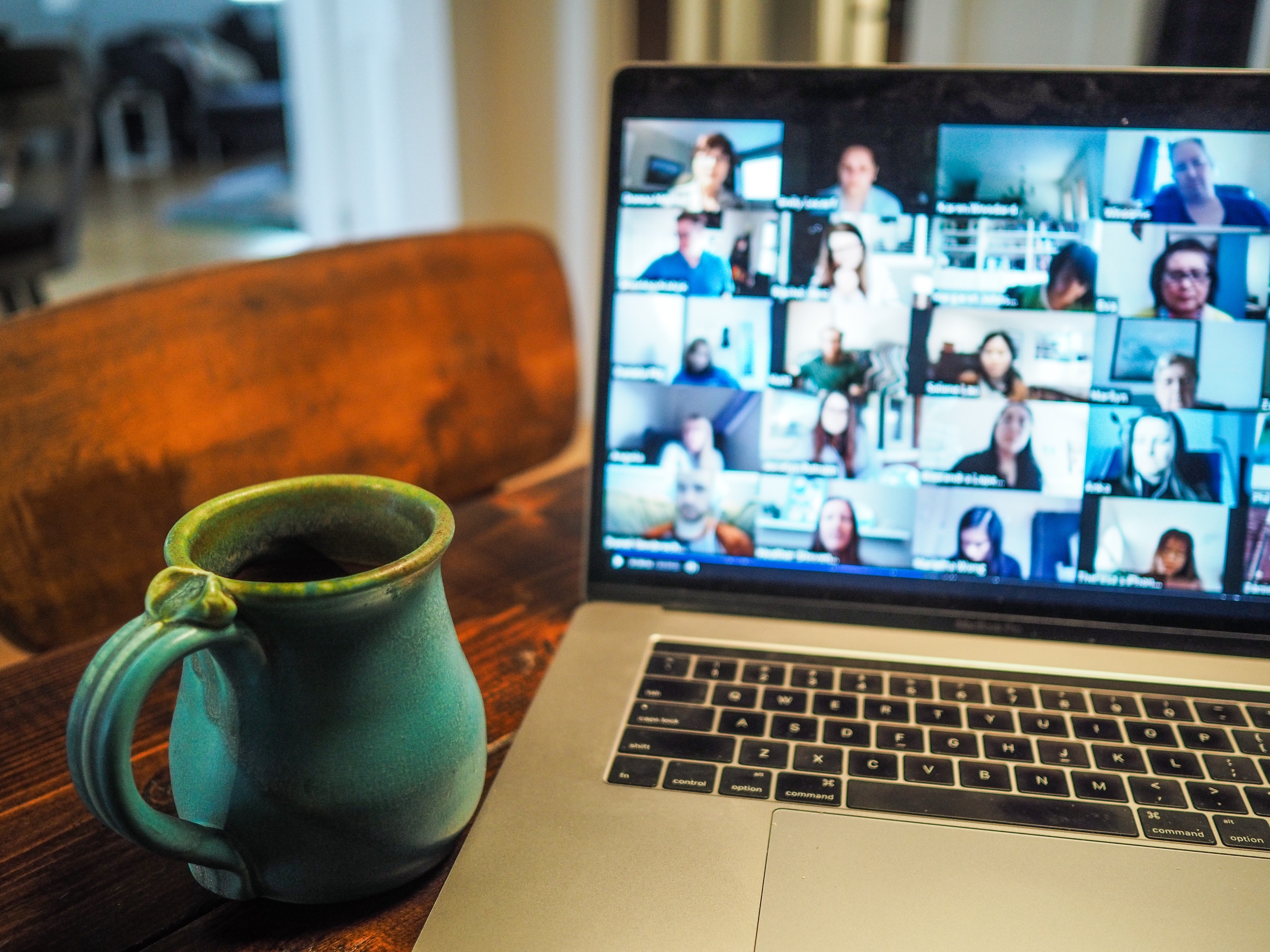 10 Effective Management Practices for Leading a Remote Team￼
